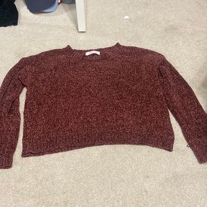 Maroon sweater